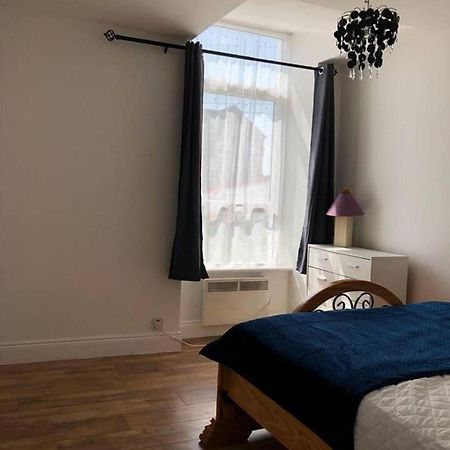 Beautiful 1-Bed Apartment In Cork Exterior foto